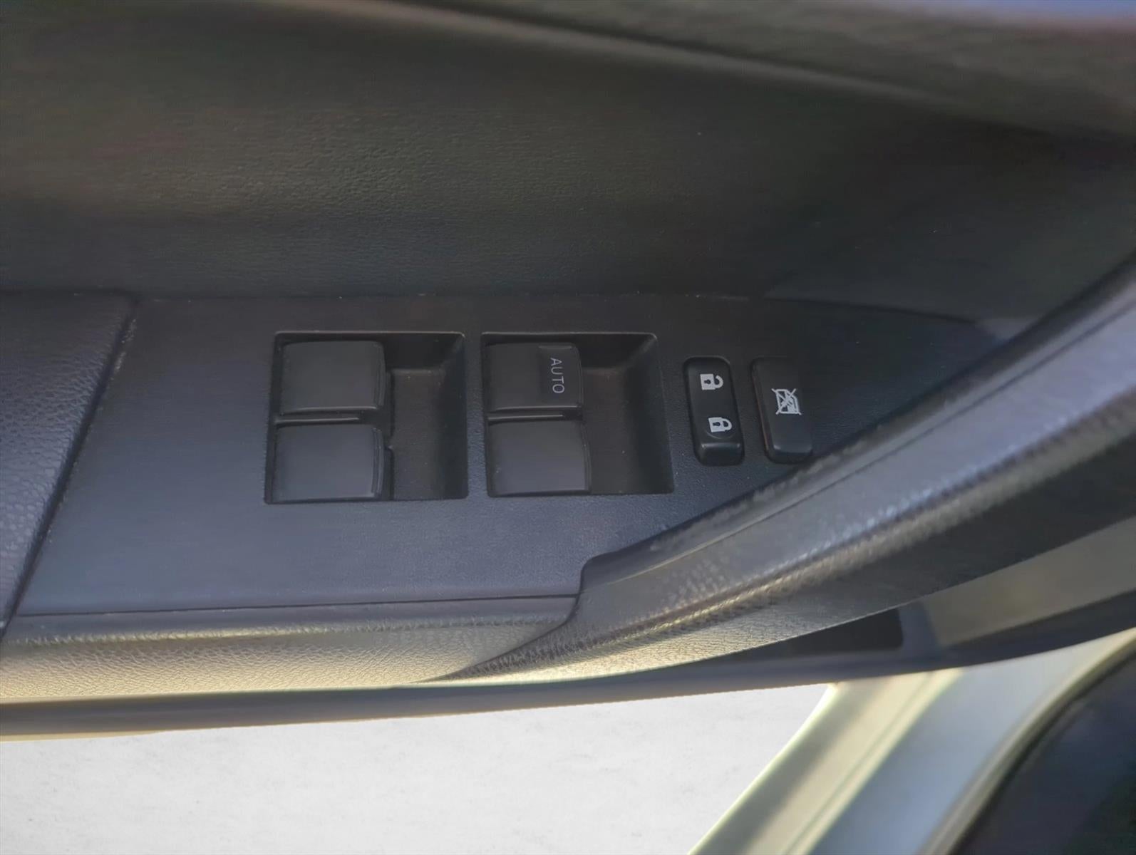 2016 Toyota Corolla 4dr Sdn CVT Auto S Plus (Natl)