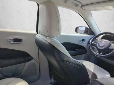 2019 Jeep Compass Latitude FWD