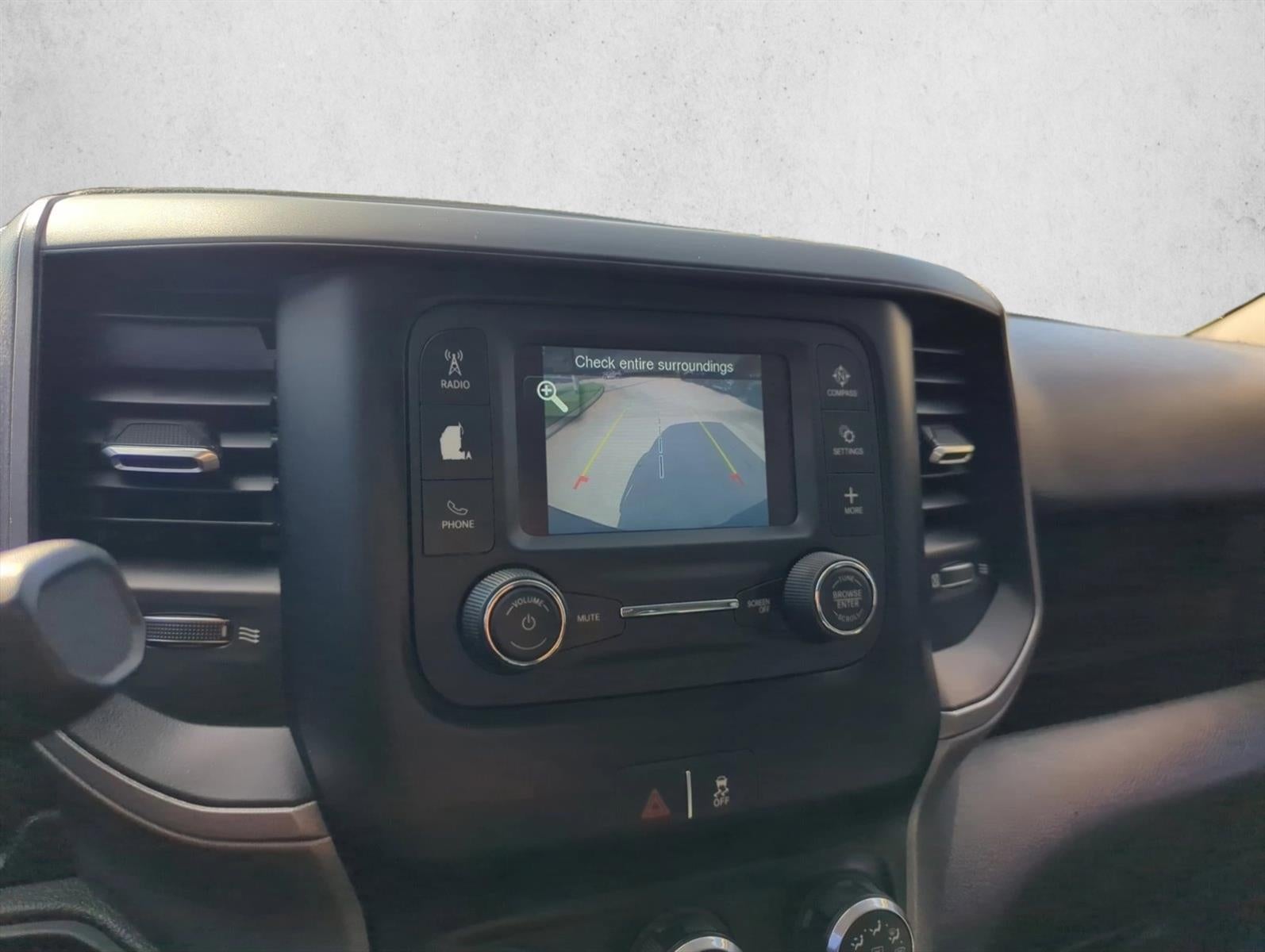 2019 RAM 3500 Tradesman 4x2 Crew Cab 8' Box