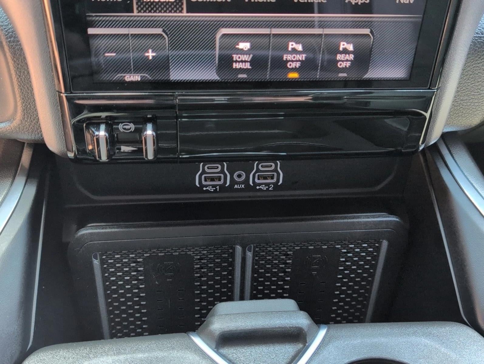 2025 RAM 2500 Laramie 4x4 Crew Cab 6'4" Box