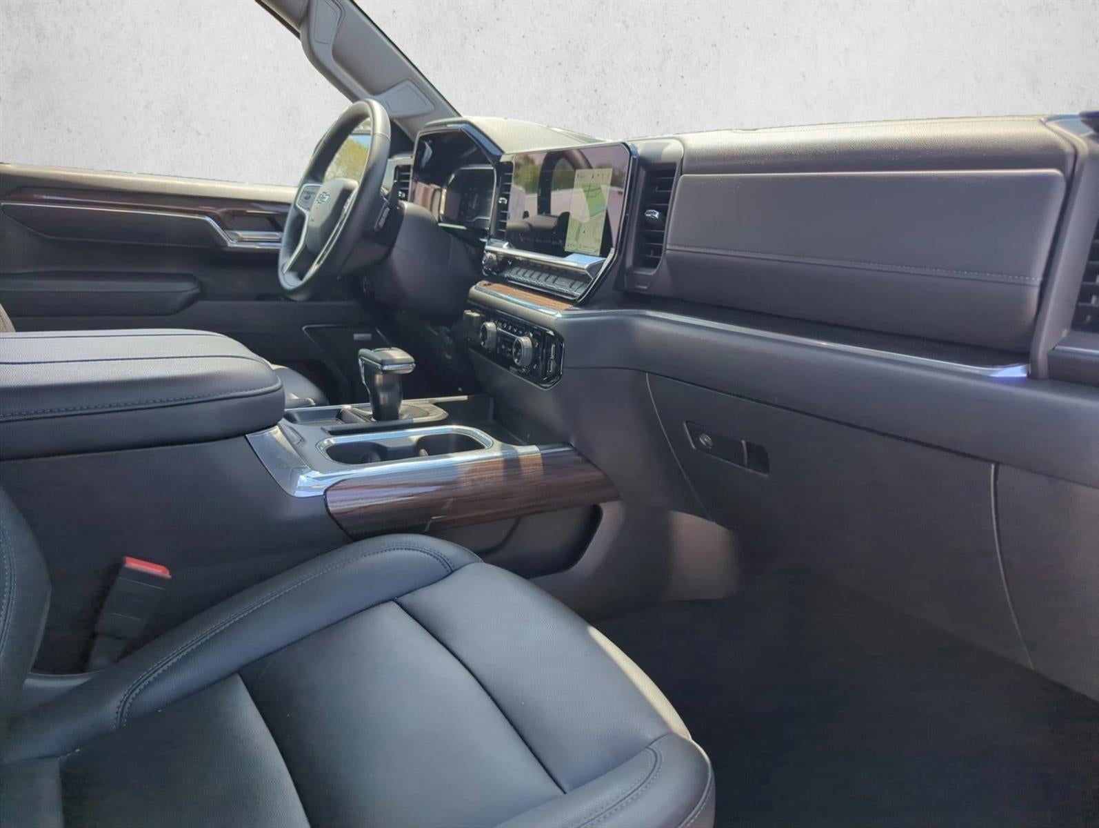 2024 Chevrolet Silverado 1500 Crew Cab Short Box 4-Wheel Drive LT Trail Boss