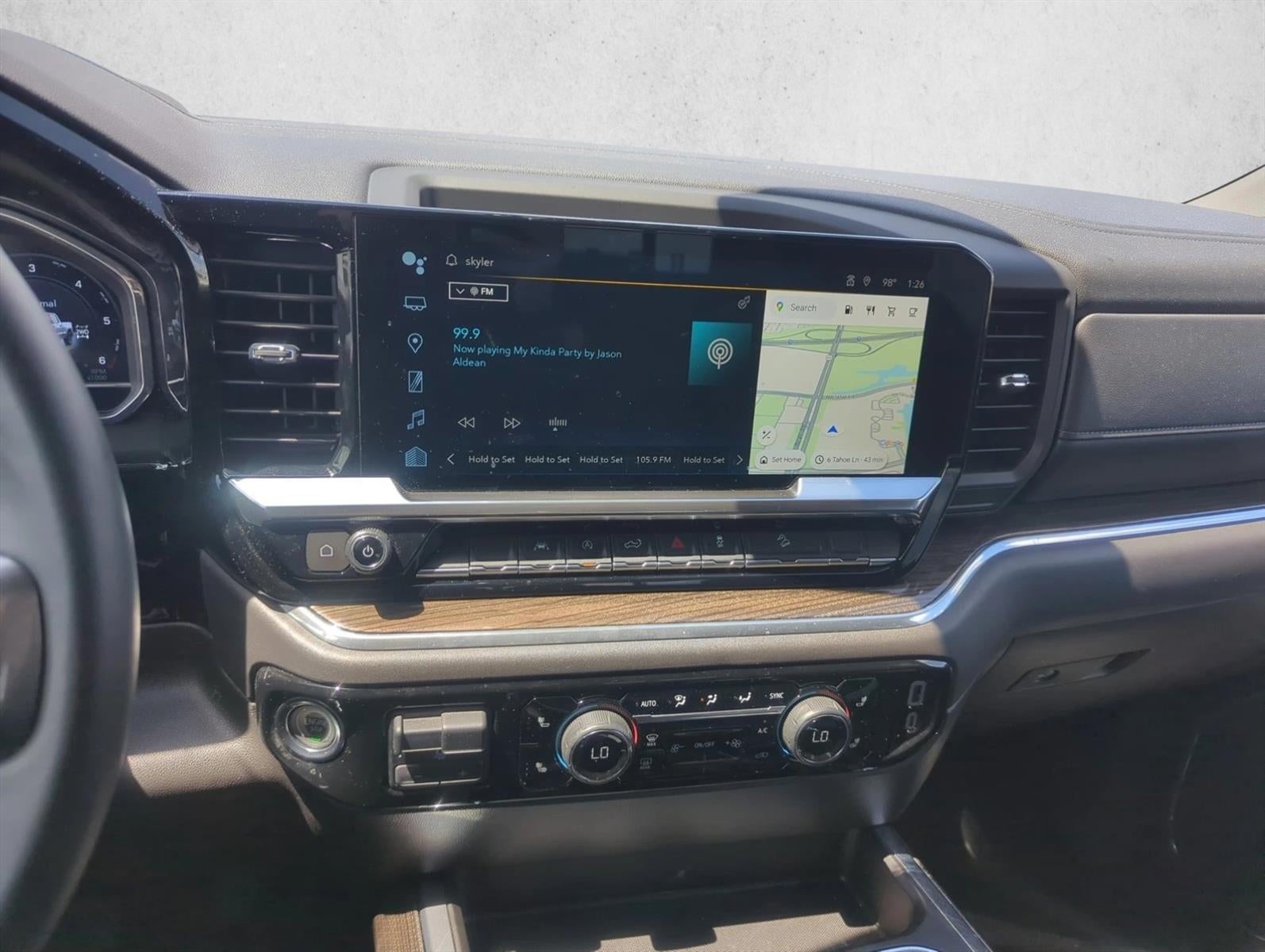 2024 Chevrolet Silverado 1500 Crew Cab Short Box 4-Wheel Drive LT Trail Boss