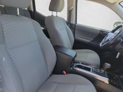 2020 Toyota Tacoma 2WD 2WD SR5 Double Cab 5' Bed V6 AT (GS)