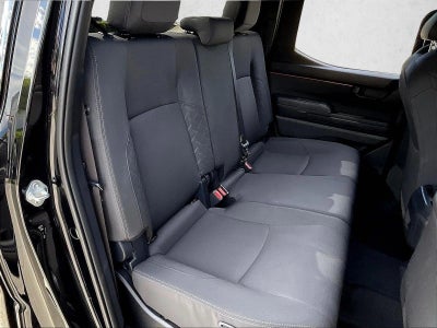 2026 Toyota Tacoma 2WD 2WD SR5 Double Cab 5' Bed AT (SE)