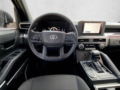 2026 Toyota Tacoma 2WD 2WD SR5 Double Cab 5' Bed AT (SE)