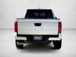 2024 Toyota Tacoma 2WD 2WD SR5 Double Cab 5' Bed AT (Natl)