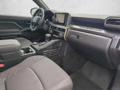 2025 Toyota Tacoma 4WD 4WD SR5 Double Cab 5' Bed AT (GS)