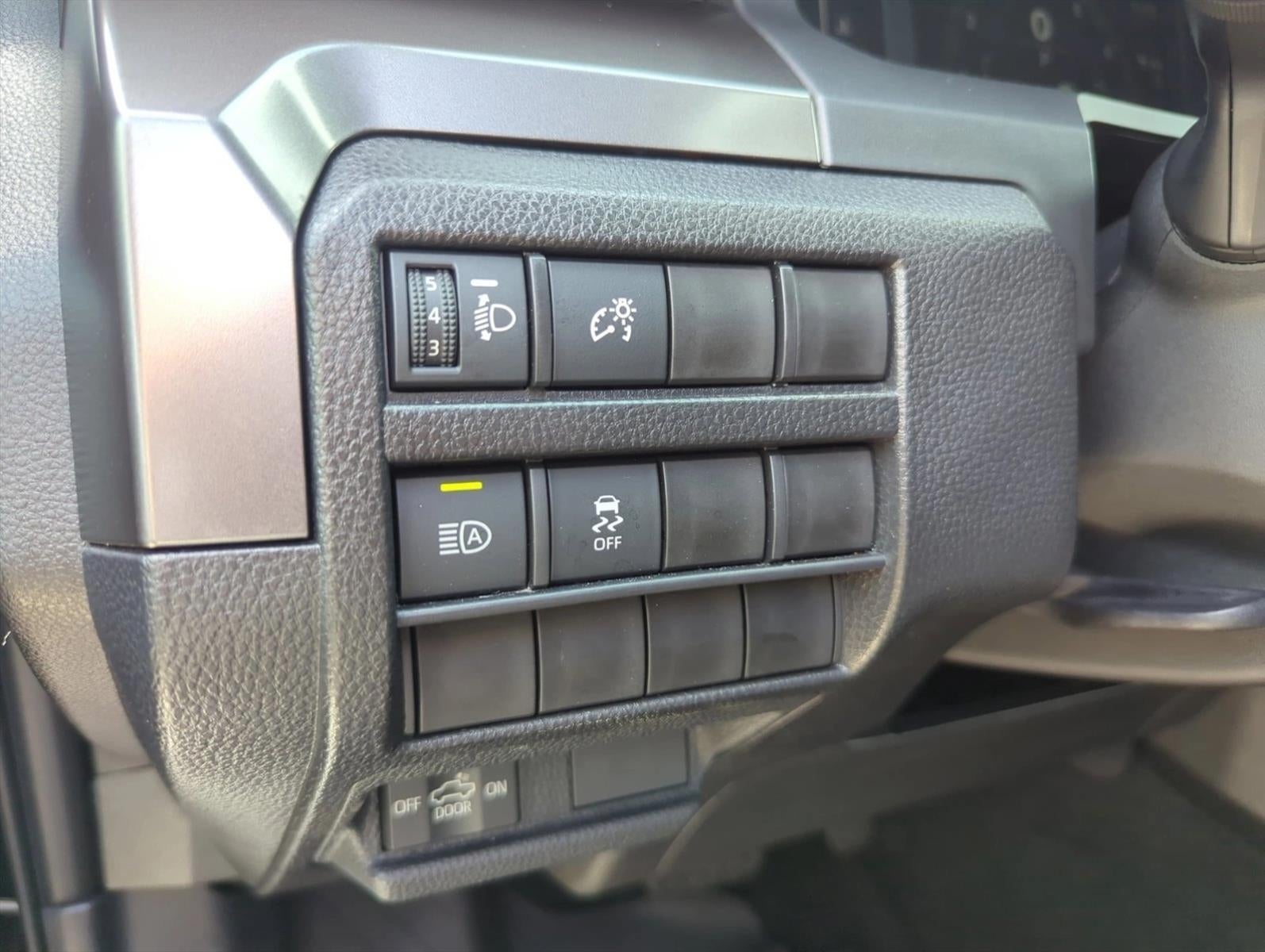 2025 Toyota Tacoma 4WD 4WD SR5 Double Cab 5' Bed AT (GS)