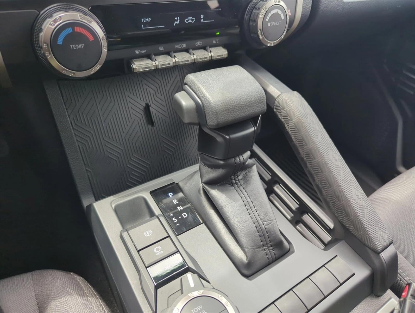 2025 Toyota Tacoma 4WD 4WD SR5 Double Cab 5' Bed AT (GS)