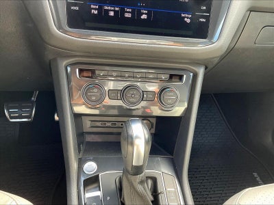 2020 Volkswagen Tiguan 2.0T SE FWD