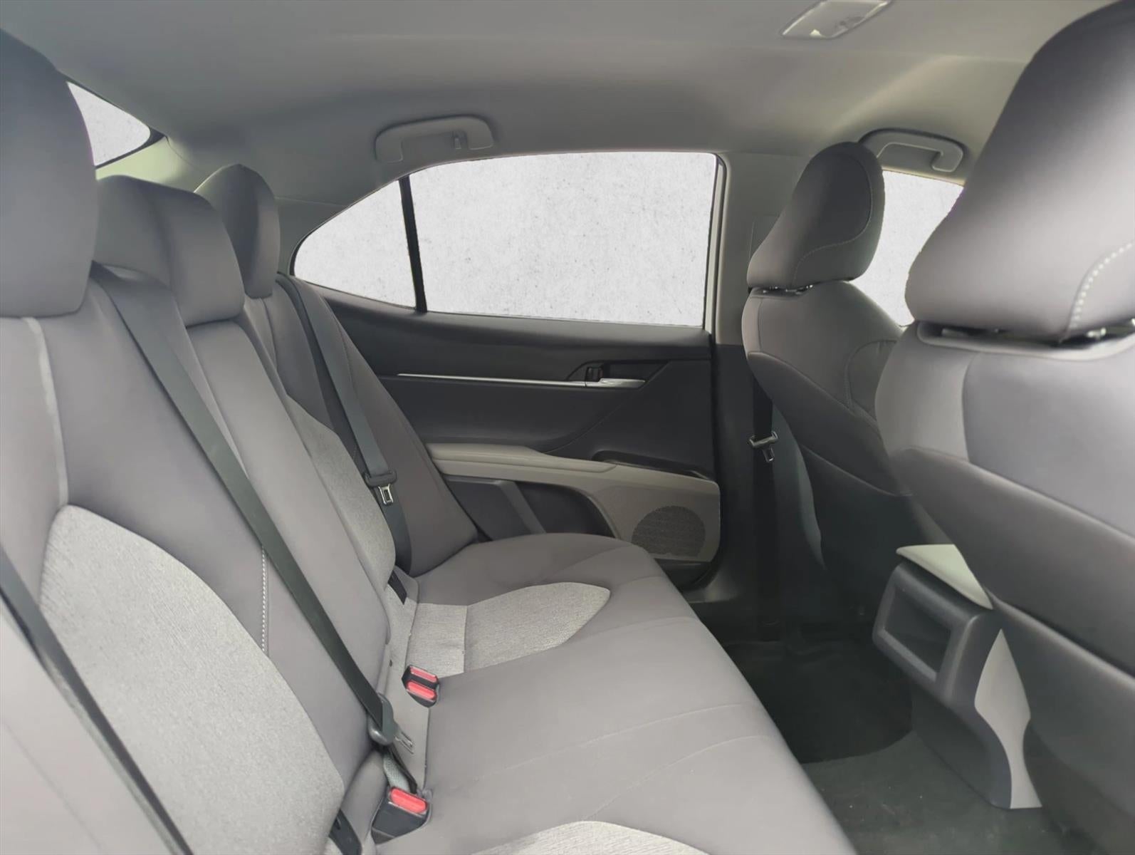 2023 Toyota Camry LE Auto (SE)