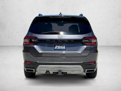 2023 Honda Pilot Touring 2WD