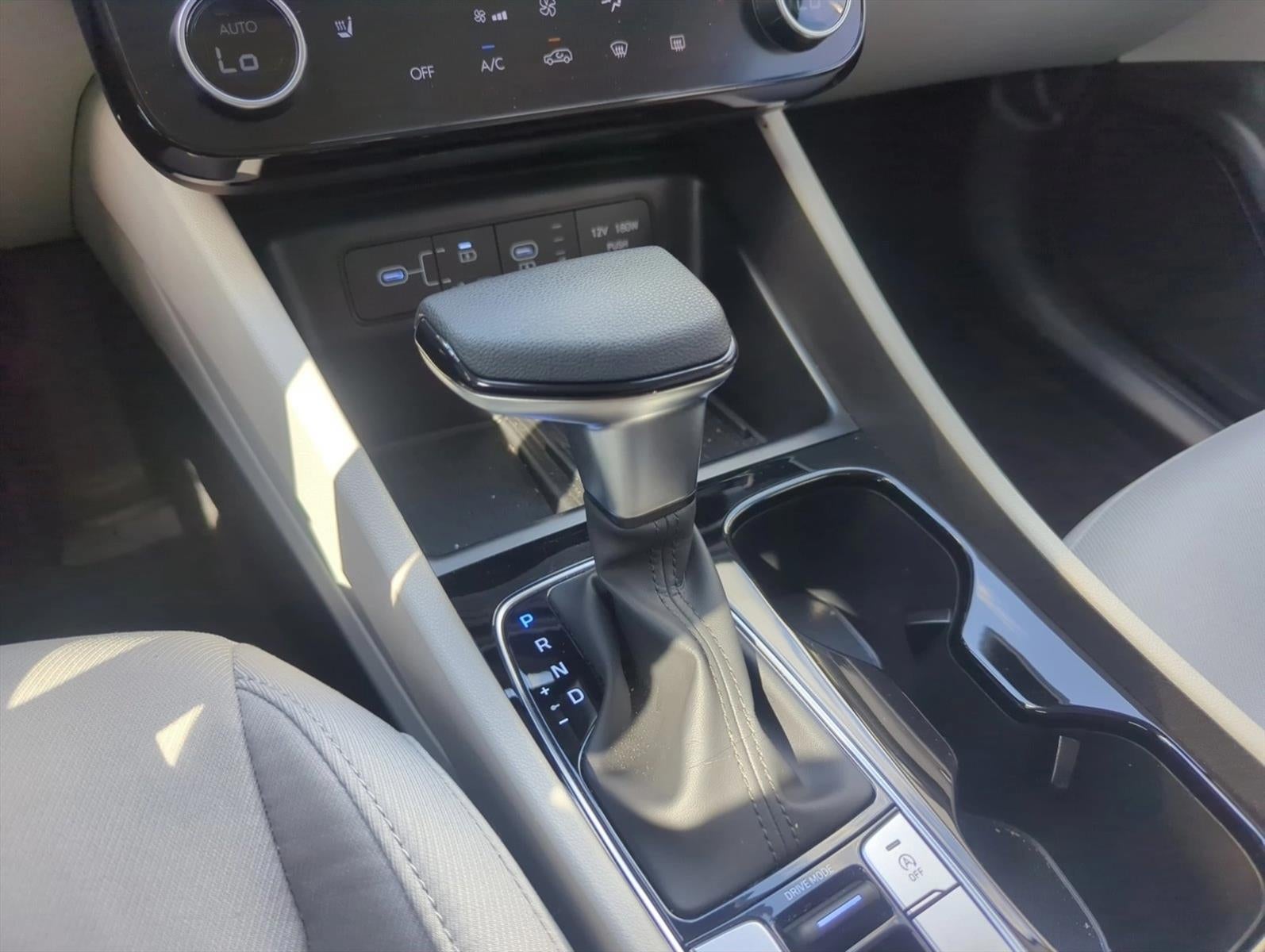 2025 Hyundai TUCSON SEL FWD