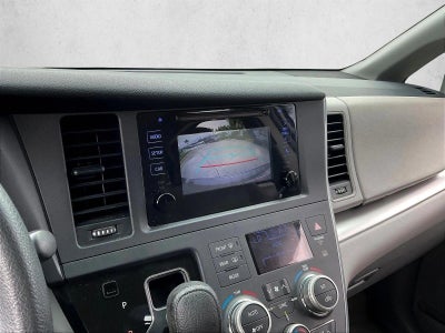 2017 Toyota Sienna L FWD 7-Passenger (Natl)