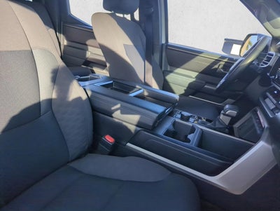 2025 Toyota Tundra 4WD 4WD SR5 CrewMax 5.5' Bed (Natl)