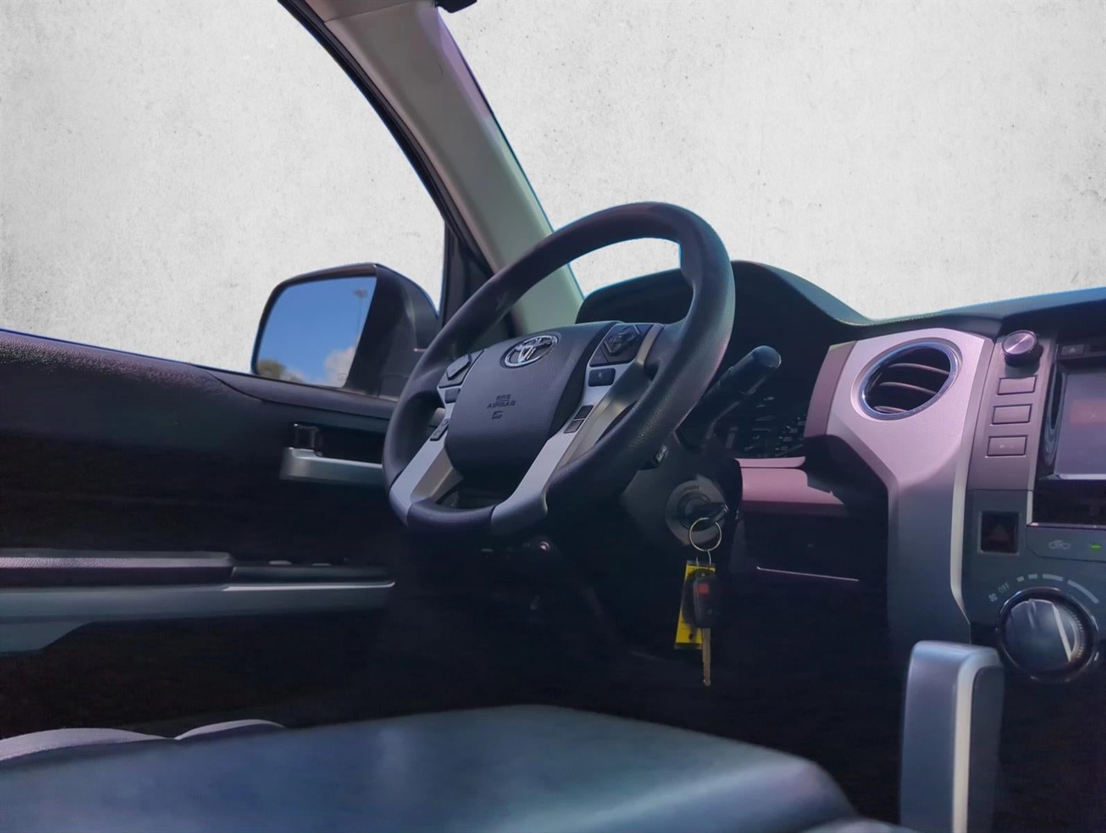 2018 Toyota Tundra 2WD 2WD SR5 Double Cab 6.5' Bed 4.6L (Natl)