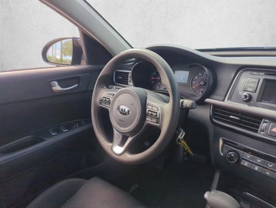 2017 Kia Optima LX Auto