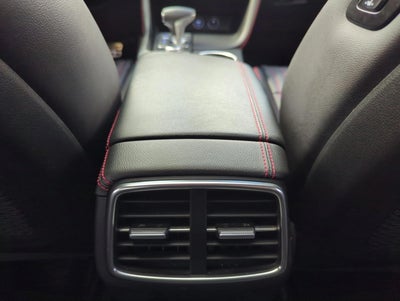 2024 Genesis G70 2.5T RWD