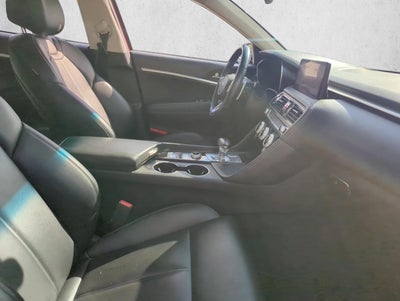 2022 Genesis G70 2.0T RWD