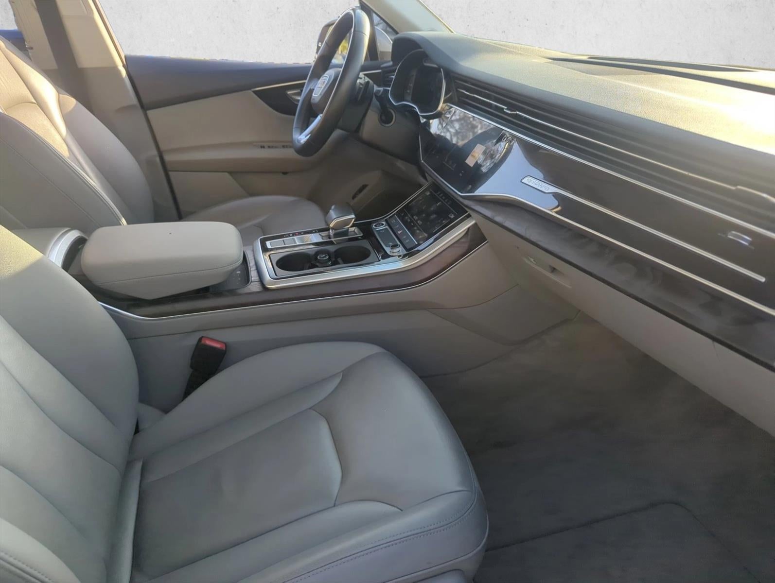 2021 Audi Q7 Premium Plus 45 TFSI quattro