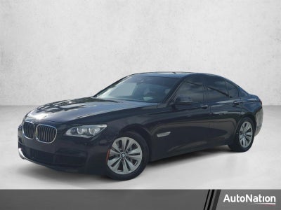 2015 BMW 750i xDrive Sedan