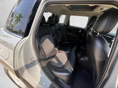 2016 MINI Cooper Hardtop 4 Door Base