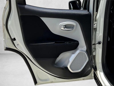 2018 Jeep Renegade Latitude FWD