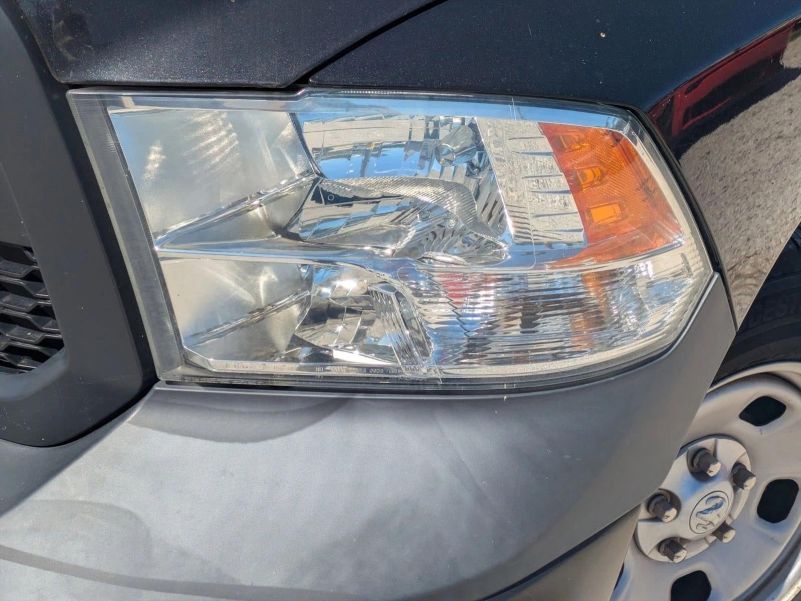 2016 RAM 1500 4WD Quad Cab 6.4 Ft Box Tradesman