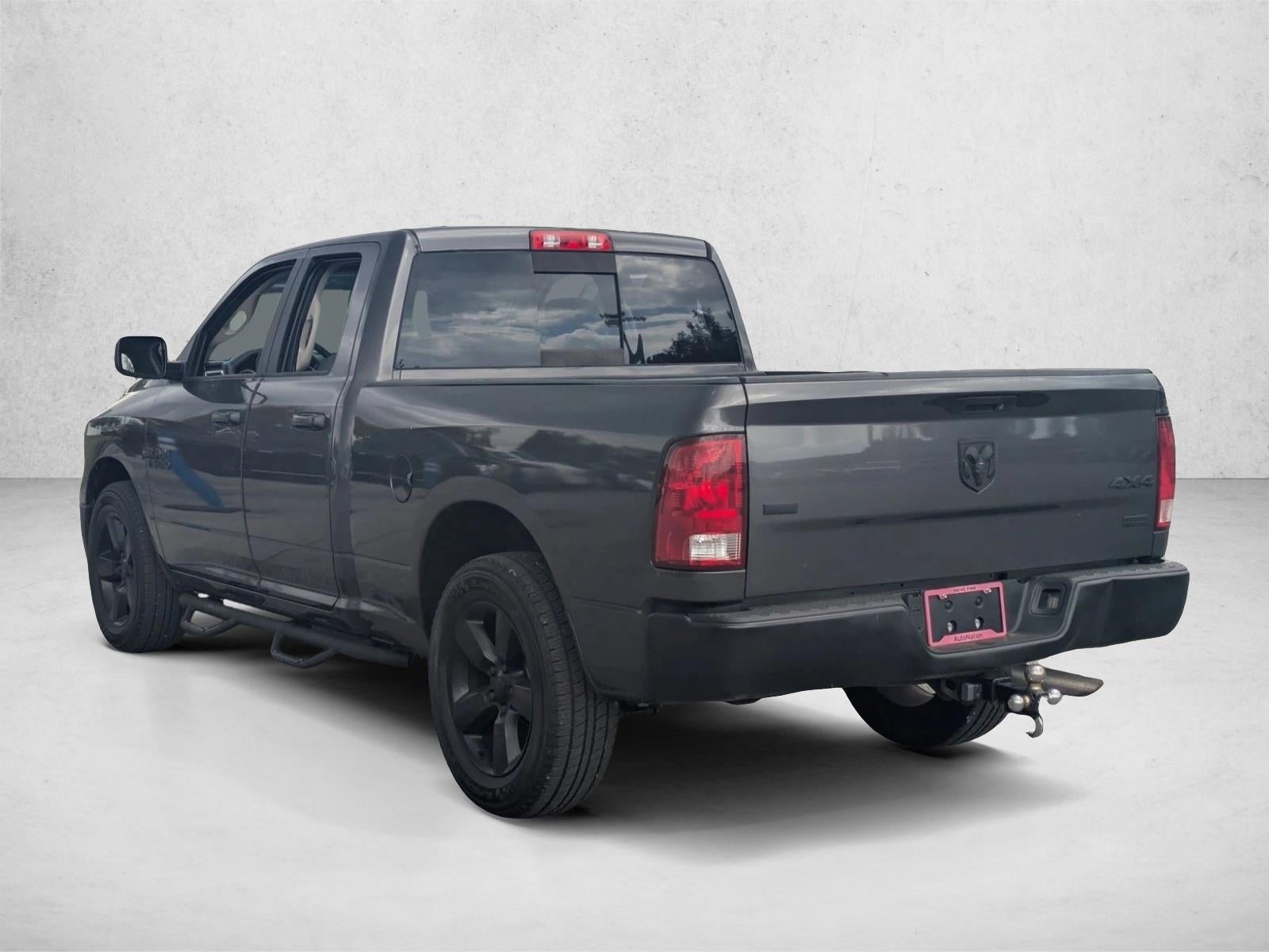 2017 RAM 1500 SLT 4x4 Quad Cab 6'4" Box