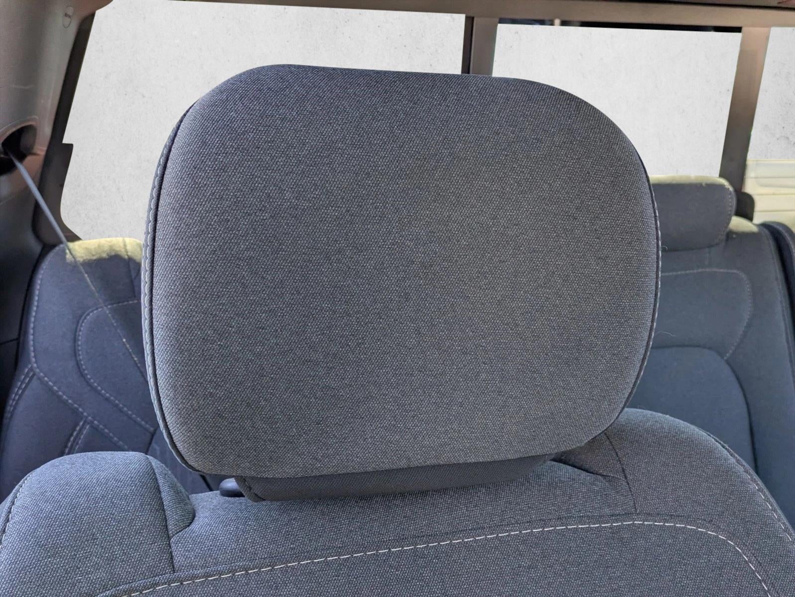 2022 RAM 1500 Big Horn 4x2 Quad Cab 6'4" Box