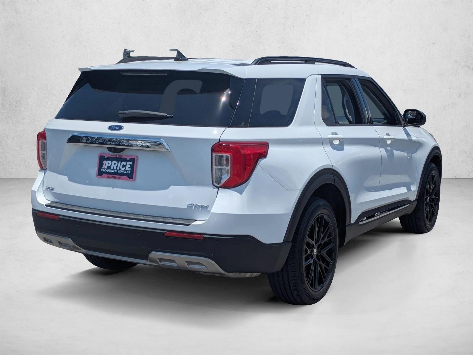 2023 Ford Explorer XLT 4WD