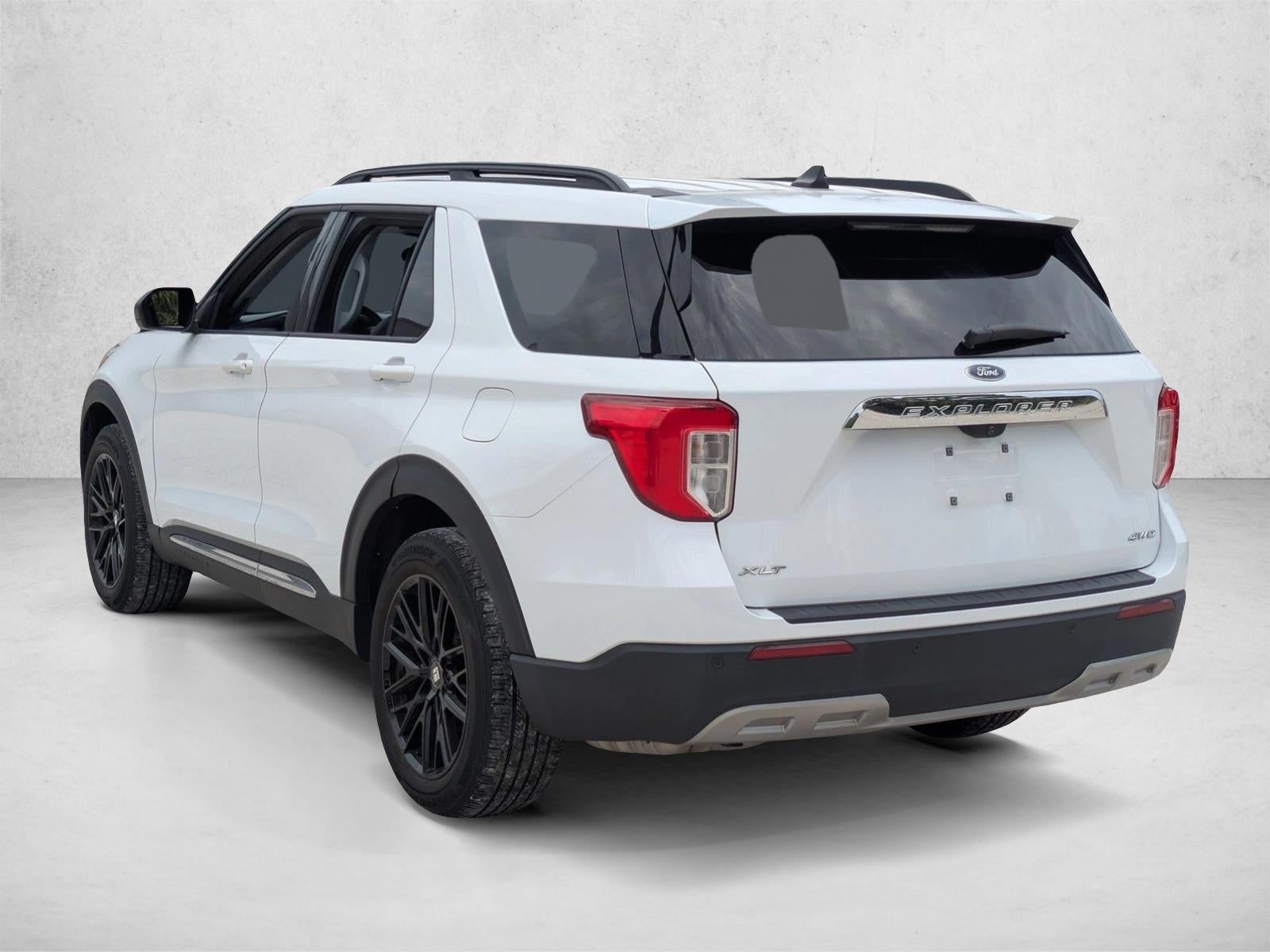 2023 Ford Explorer XLT 4WD