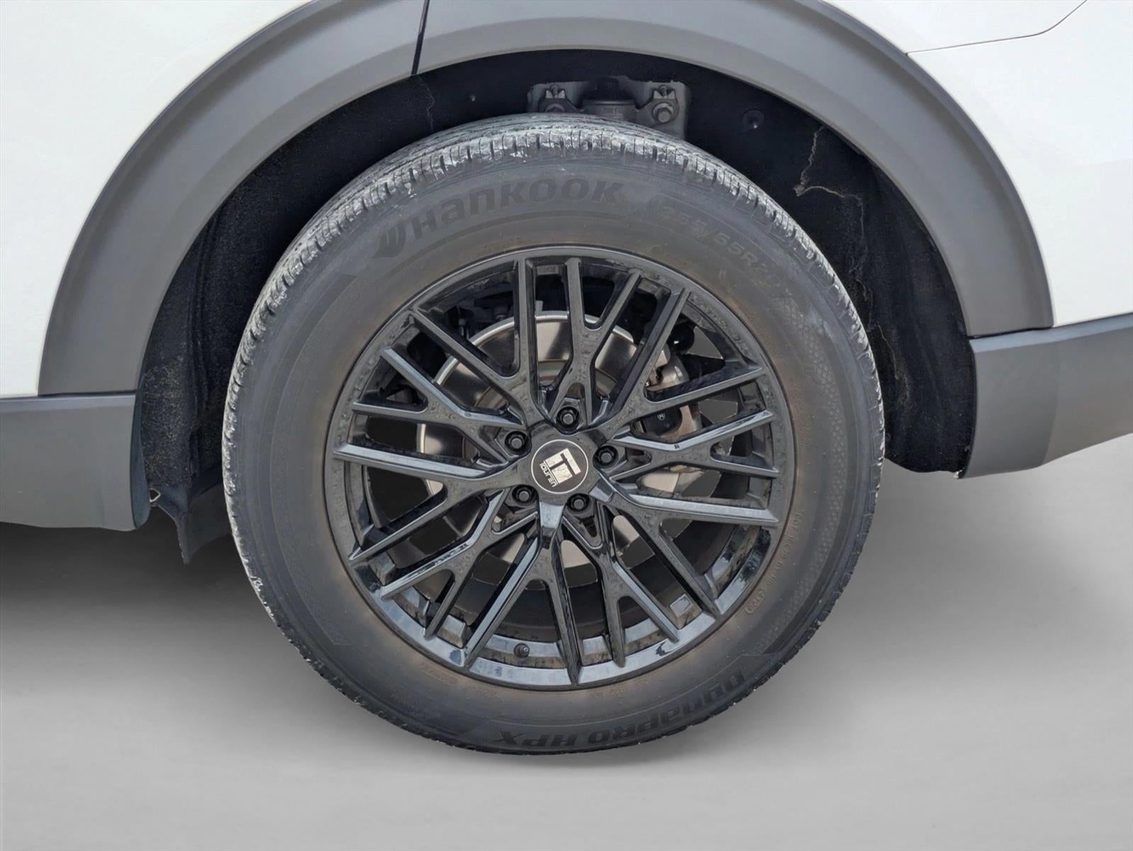 2023 Ford Explorer XLT 4WD