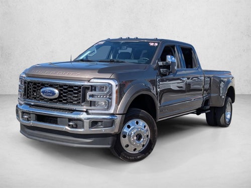 2023 Ford Super Duty F-450 DRW LARIAT 4WD Crew Cab 8' Box