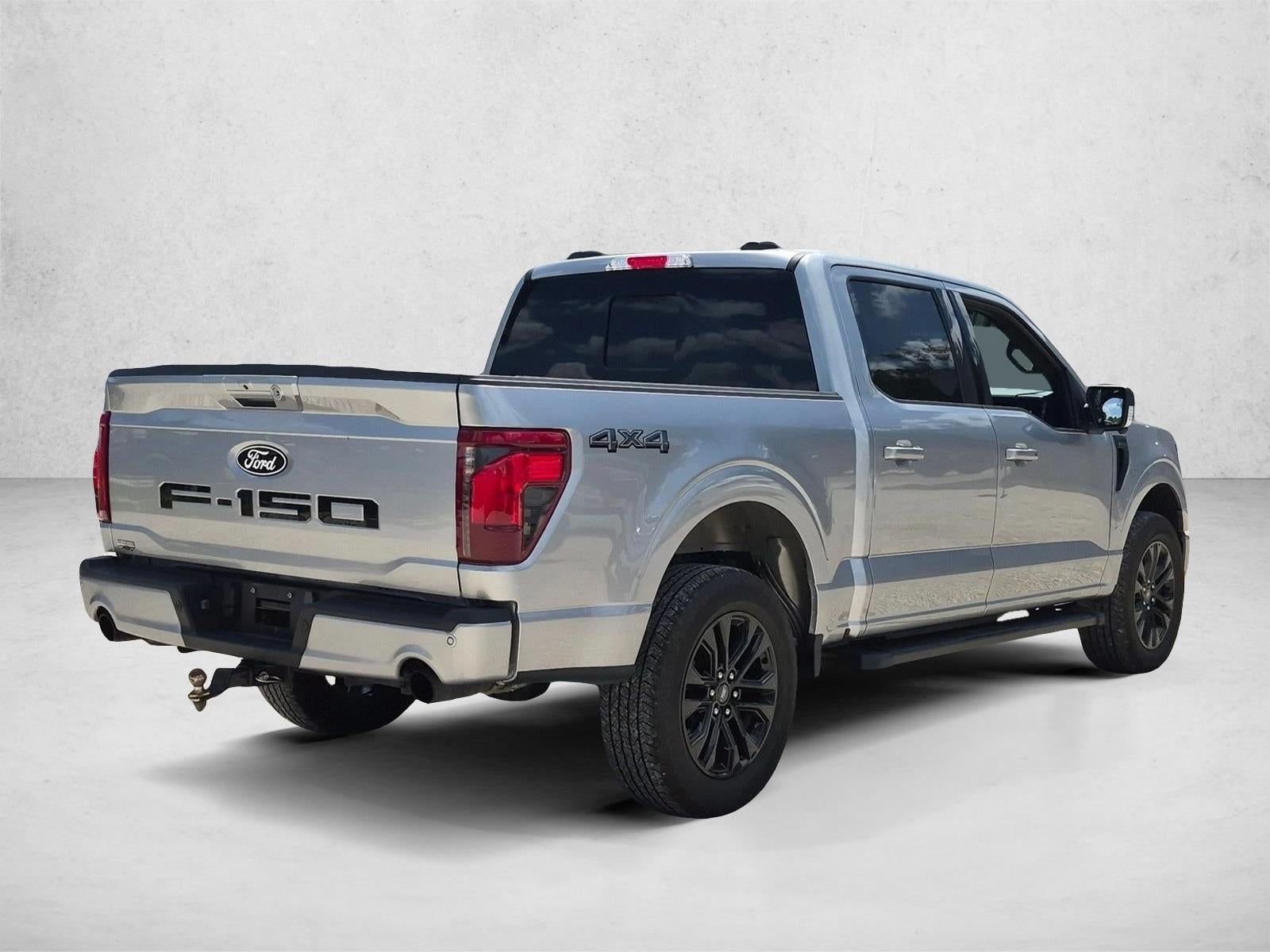 2024 Ford F-150 XLT 4WD SuperCrew 5.5' Box