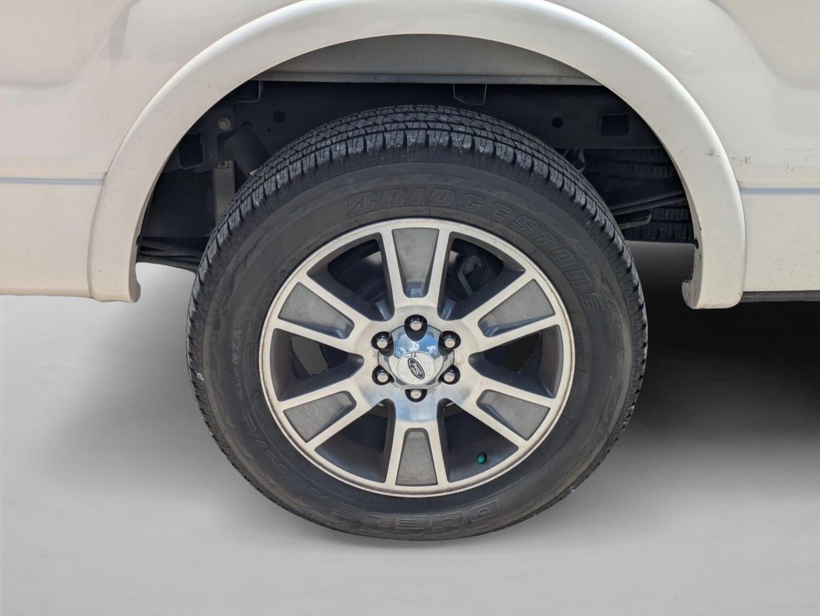 2013 Ford F-150 2WD SuperCrew 5-1/2 Ft Box Platinum