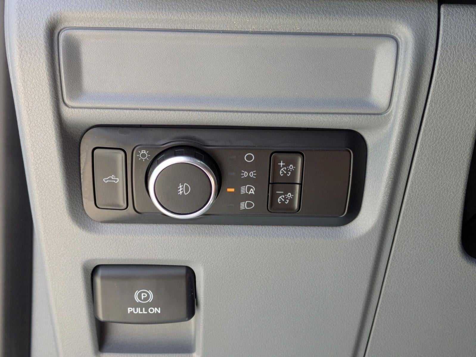 2024 Ford F-150 XLT 4WD SuperCrew 5.5' Box