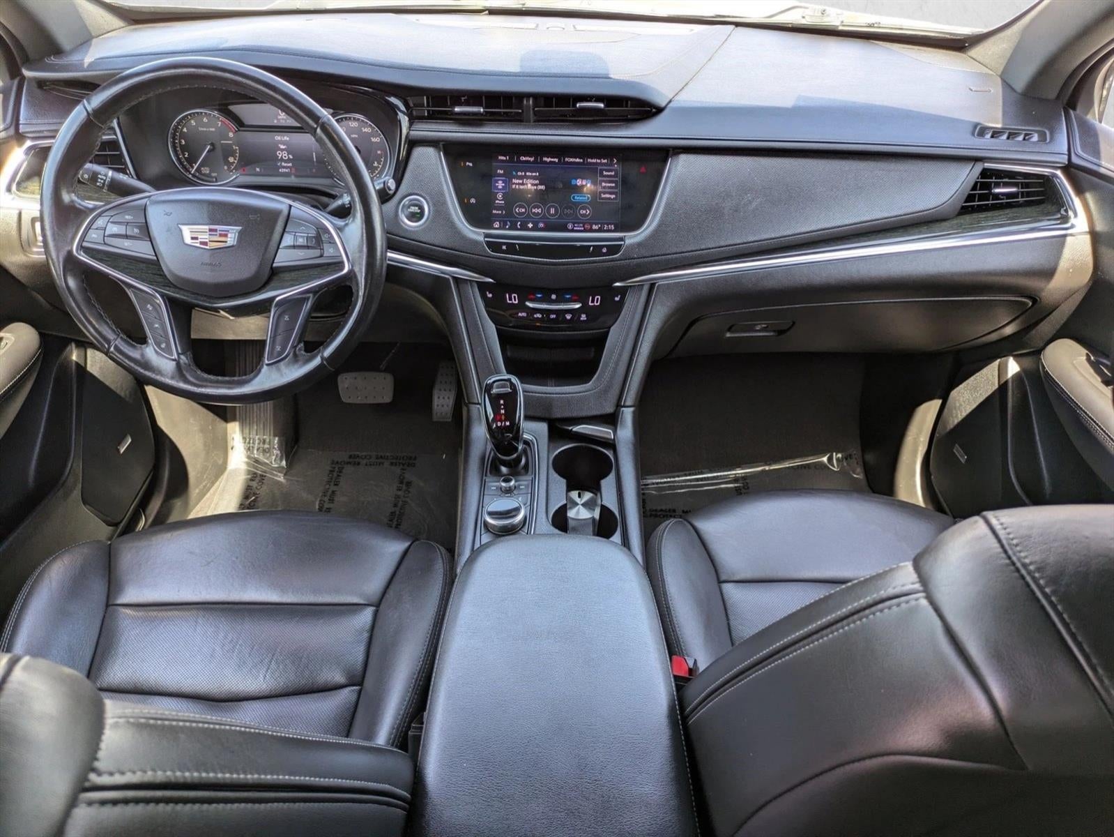 2022 Cadillac XT5 FWD 4dr Premium Luxury