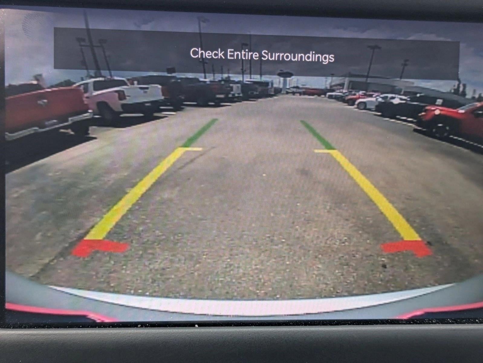 2022 Chrysler Voyager LX FWD