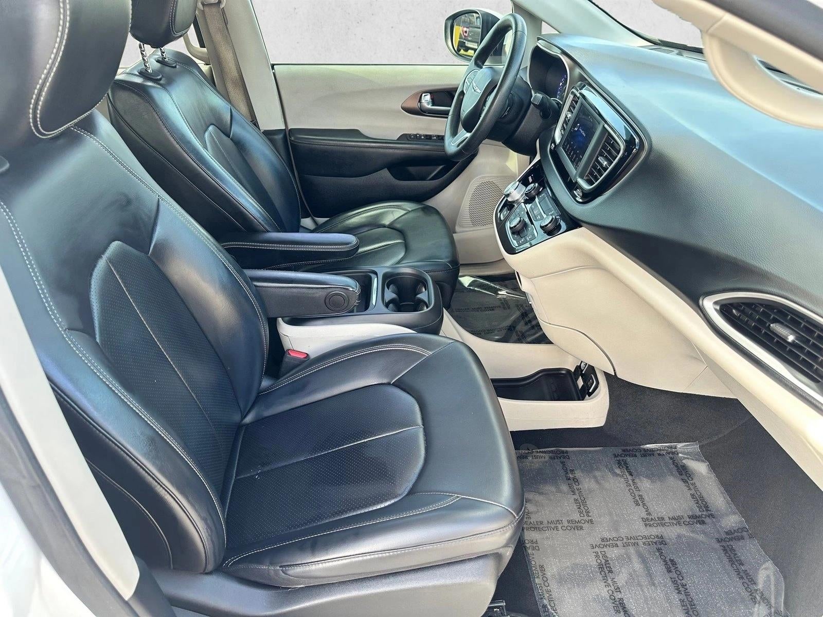 2021 Chrysler Voyager LXI FWD