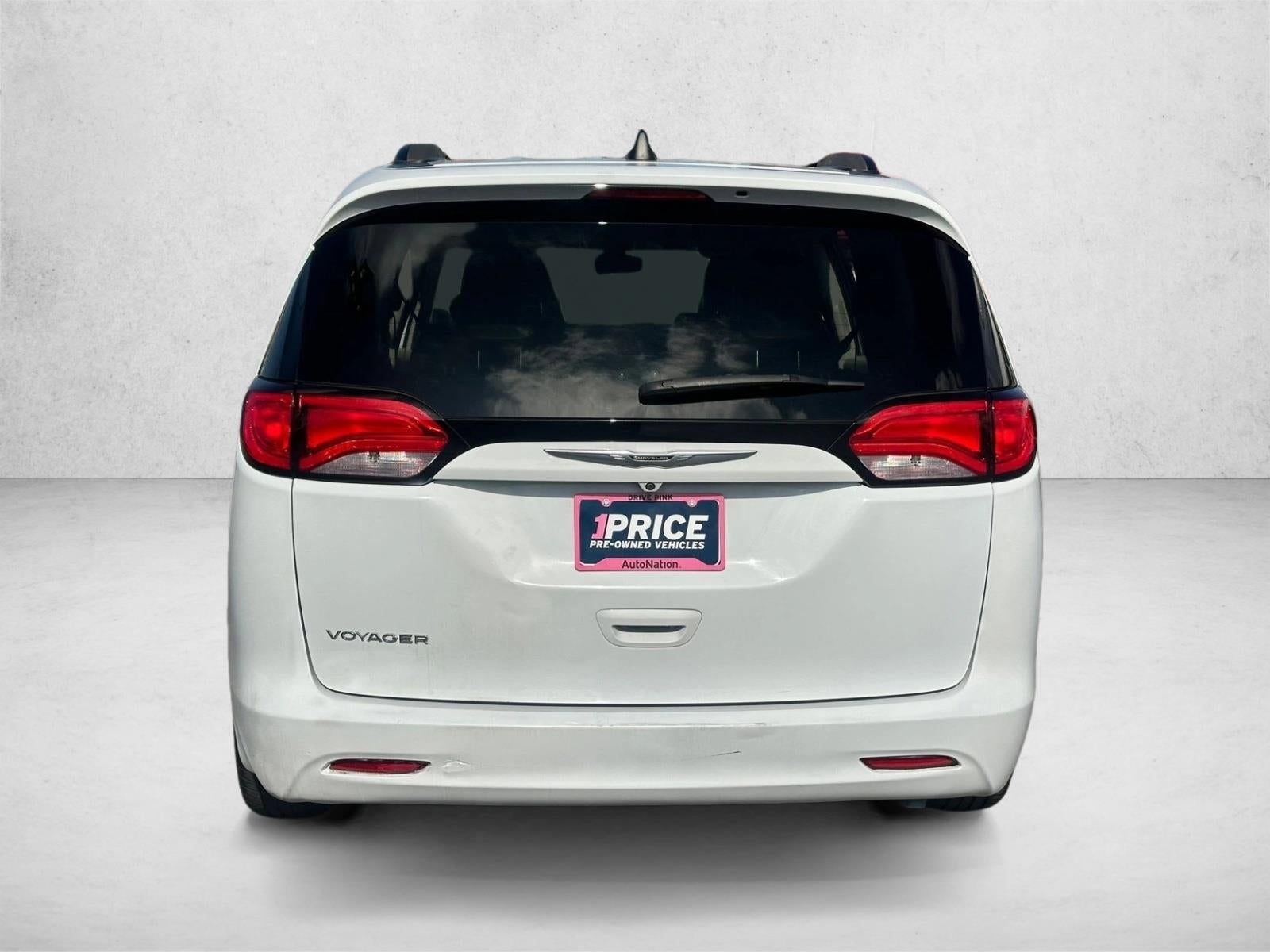 2021 Chrysler Voyager LXI FWD