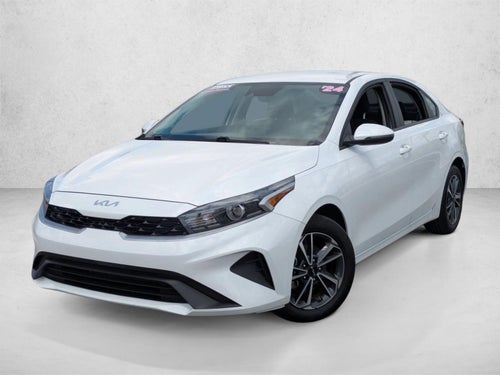 2024 Kia Forte LXS IVT