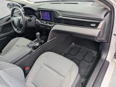2025 Toyota Camry LE AWD (Natl)