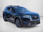 2022 Nissan Pathfinder SV 2WD