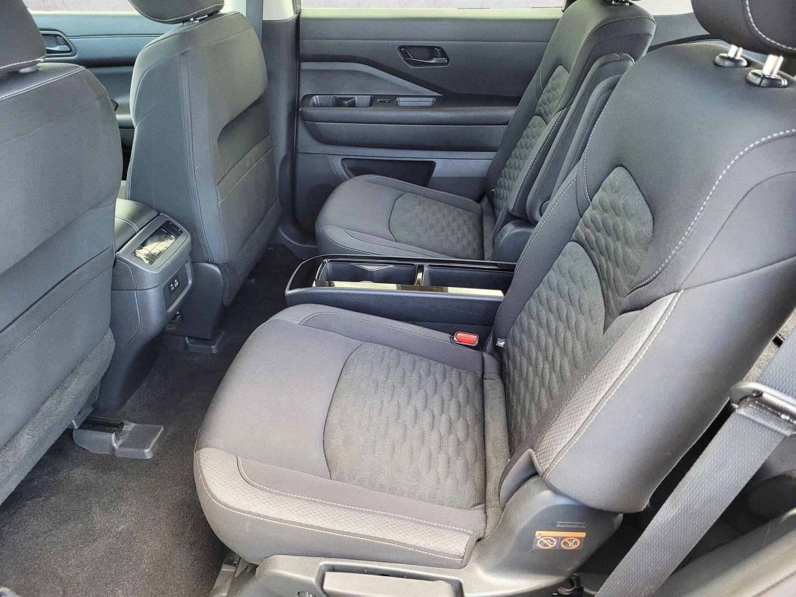 2024 Nissan Pathfinder SV 2WD