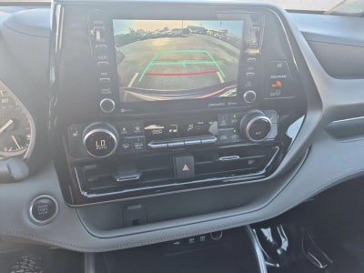 2021 Toyota Highlander XLE AWD (Natl)