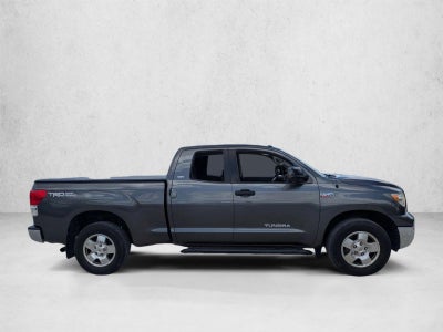 2011 Toyota Tundra 4WD Truck 4WD Double Cab Standard Bed 5.7L V8 (Natl)