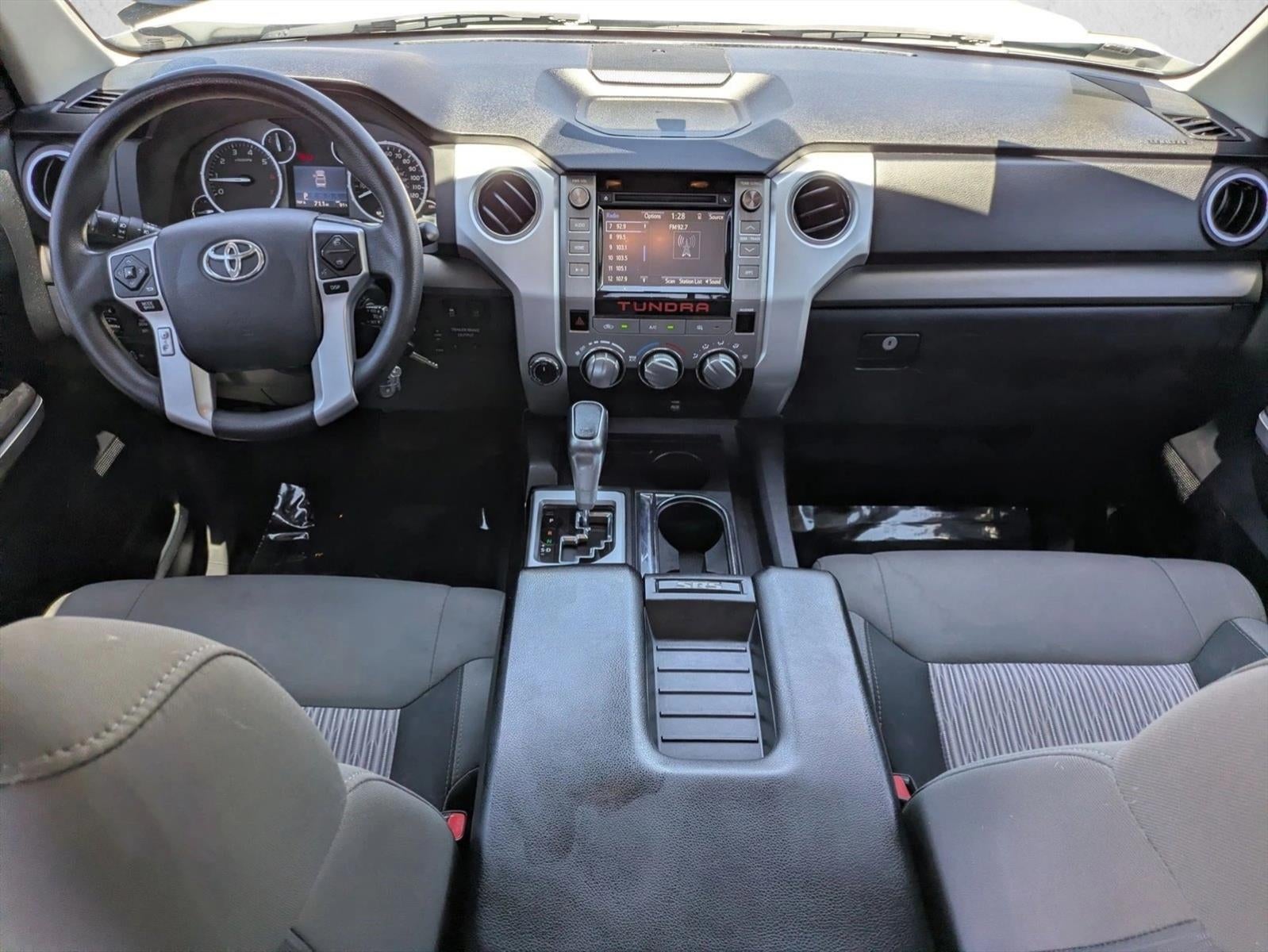 2017 Toyota Tundra 4WD 4WD SR5 Double Cab 6.5' Bed 5.7L (Natl)