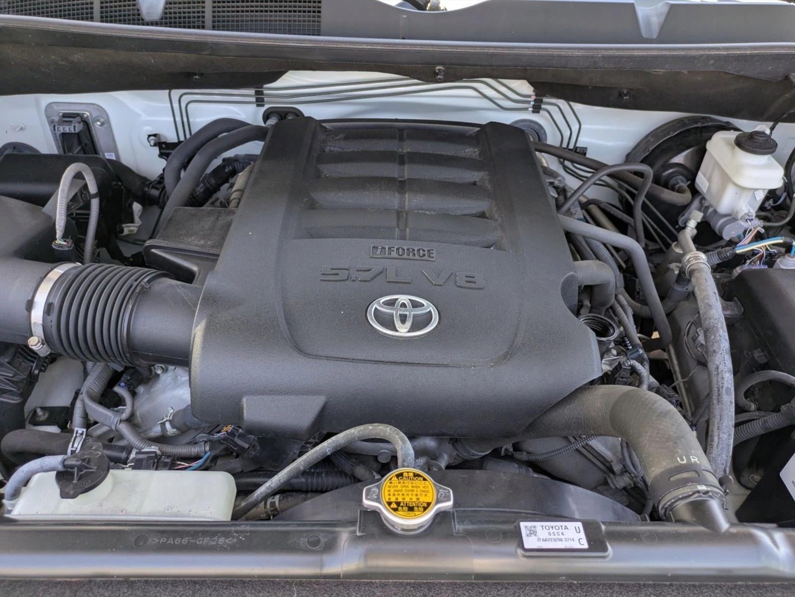 2017 Toyota Tundra 4WD 4WD SR5 Double Cab 6.5' Bed 5.7L (Natl)