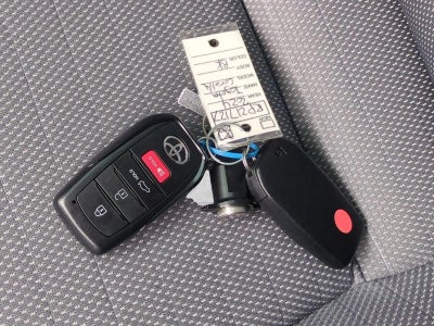 2024 Toyota Corolla SE CVT (Natl)